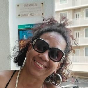 Meet your Posher, Deanna